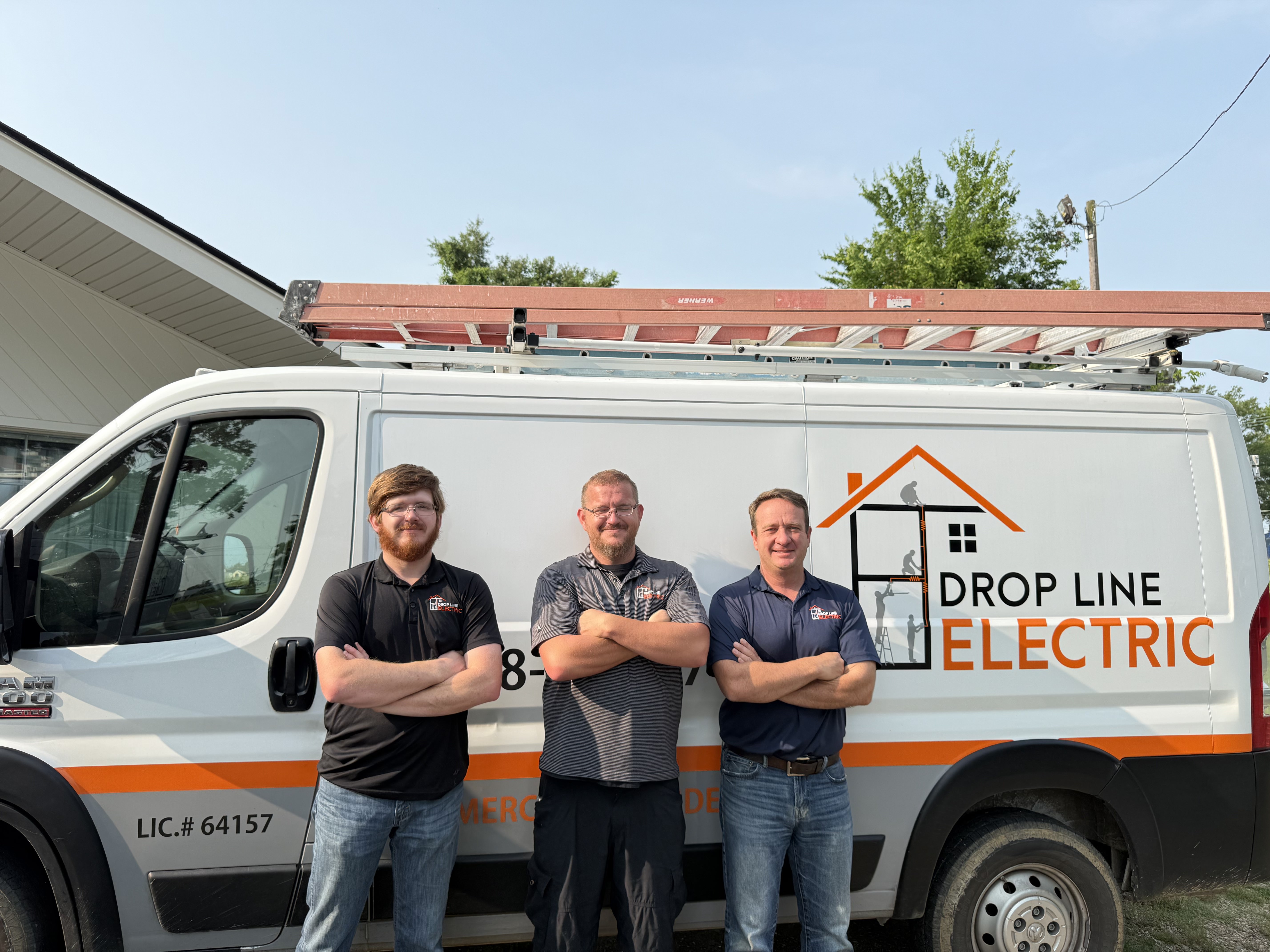 Drop Line Electric team of licensed electricians serving Monroe, West Monroe and surrounding areas of Louisiana.